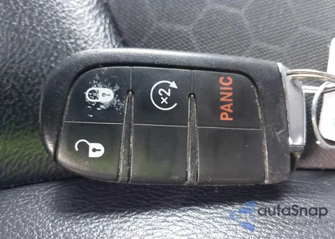 2018 Jeep Compass Latitude 4X4 from USA, damaged, VIN 3C4NJDBB7JT458003